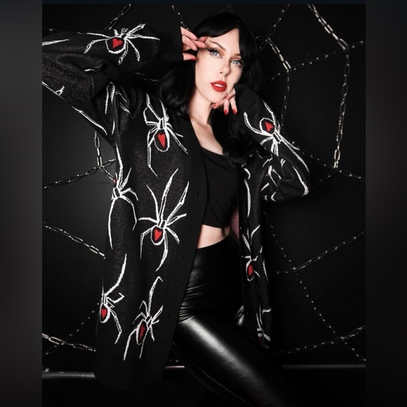 Foxblood Sweaters - ISO FOXBLOOD Sweater